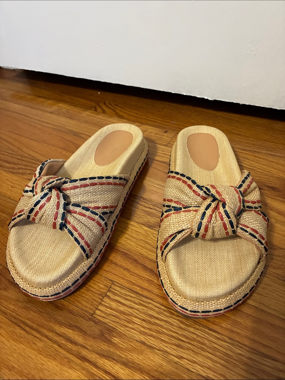 Knotted Slide Sandals in Natural with Red & Navy Trim